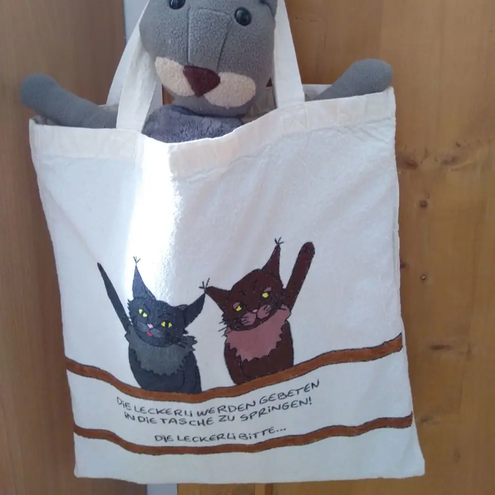 Handbemalte Tasche mit Katzenmotiv und Spruch